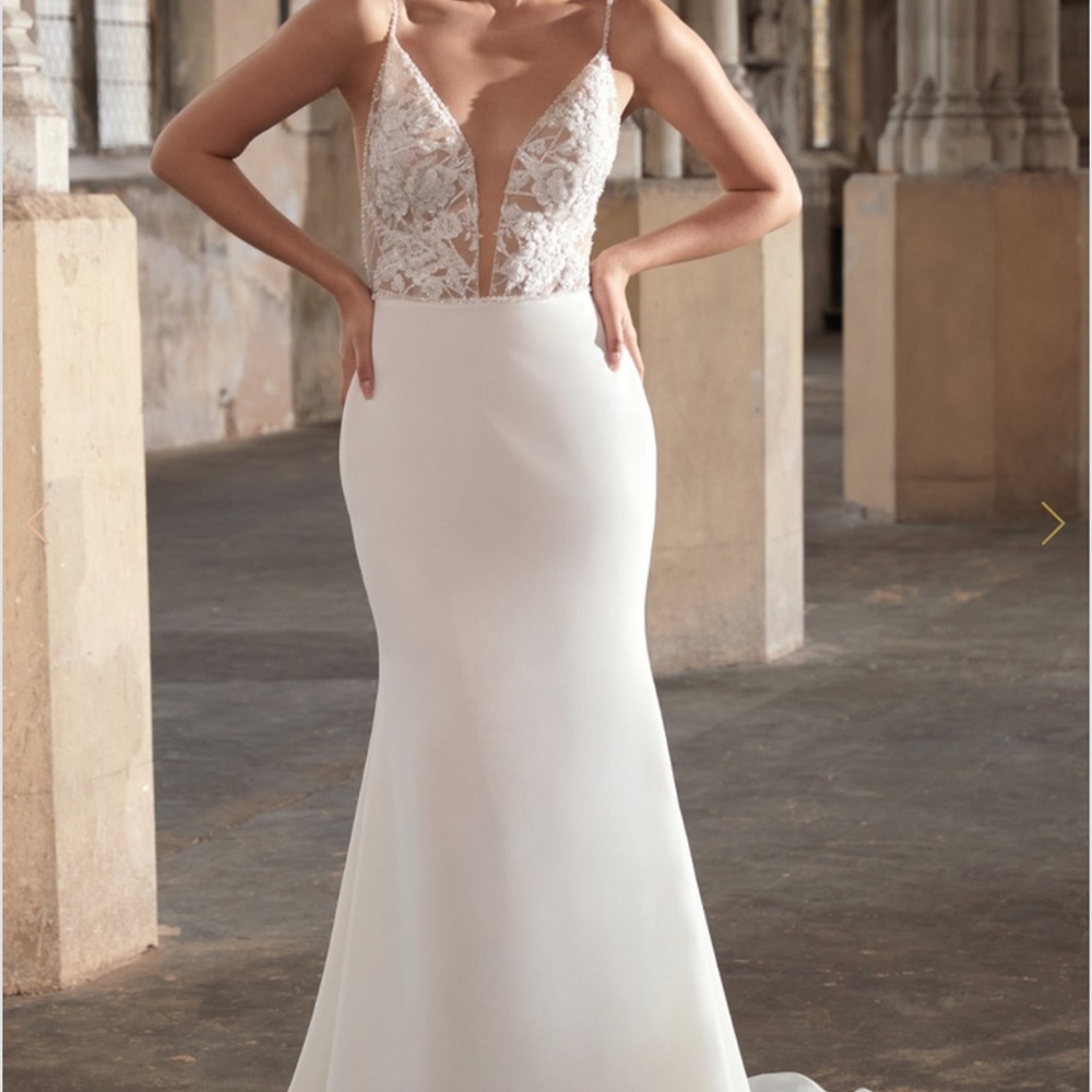 Wedding Dress - Brand New Never Worn